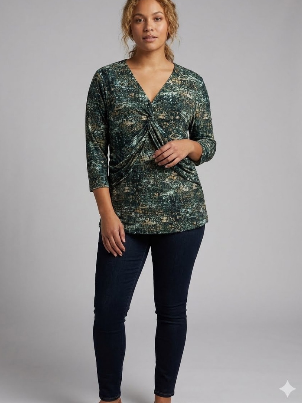 👗Reba Black and Tan Twist-Front Women's Top